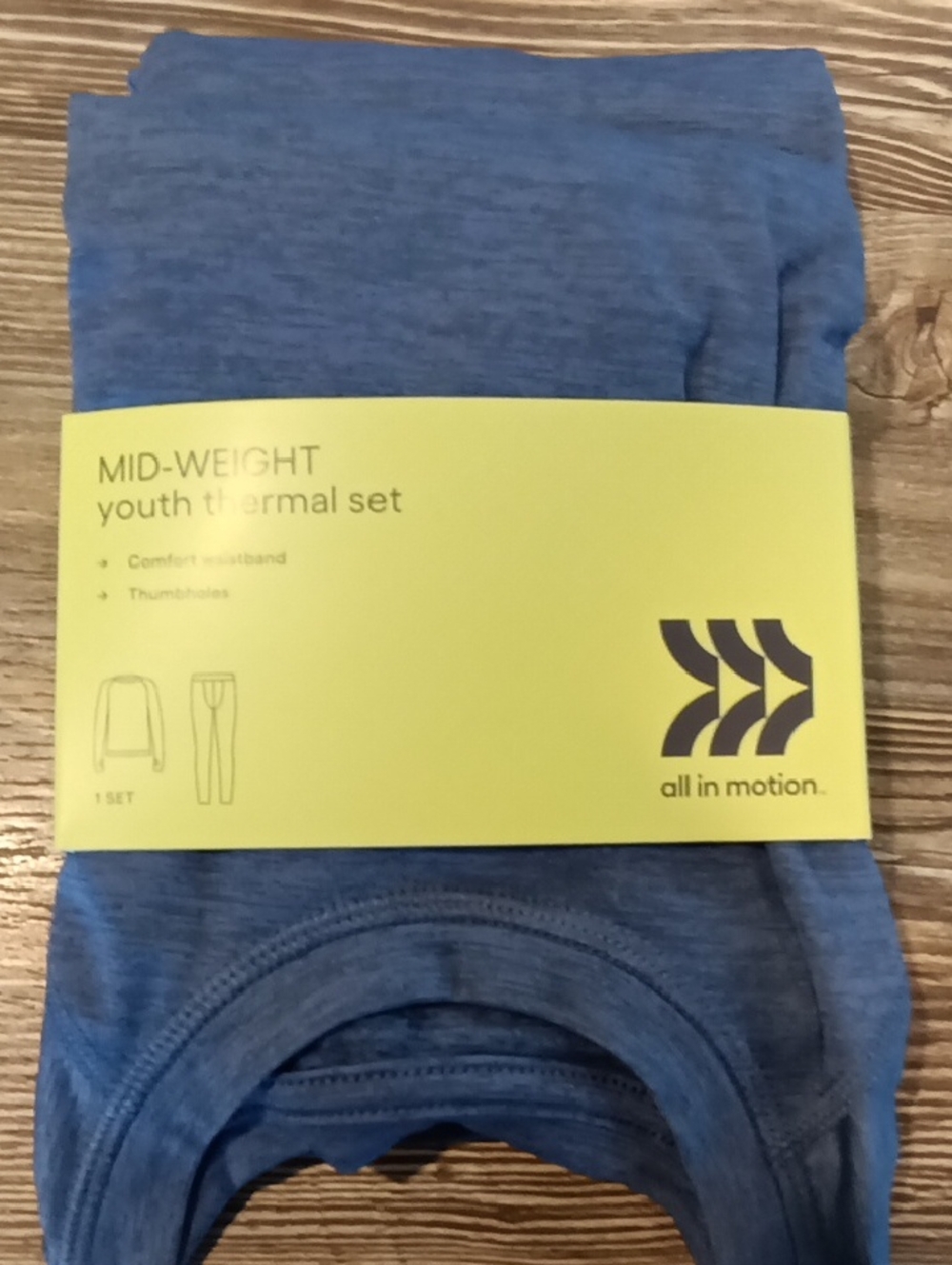 Alll In Motion Heathered Blue Youth Thermal Set. Size Large(10/12). NWT. A3